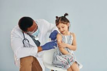 Types of vaccines that should be given to children - Các loại vắc-xin nên tiêm cho trẻ em theo tuổi (Tham khảo)